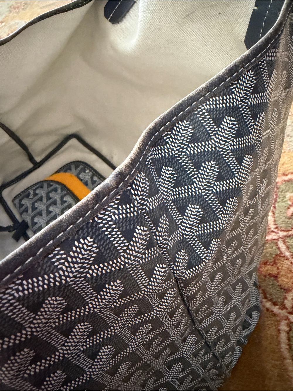 Authentic Full Set Goyard Saint Louis in Gray with Wallet - Picture 10 of 10